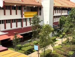 Jurong East Avenue 1 (D22), Shop House #568273921